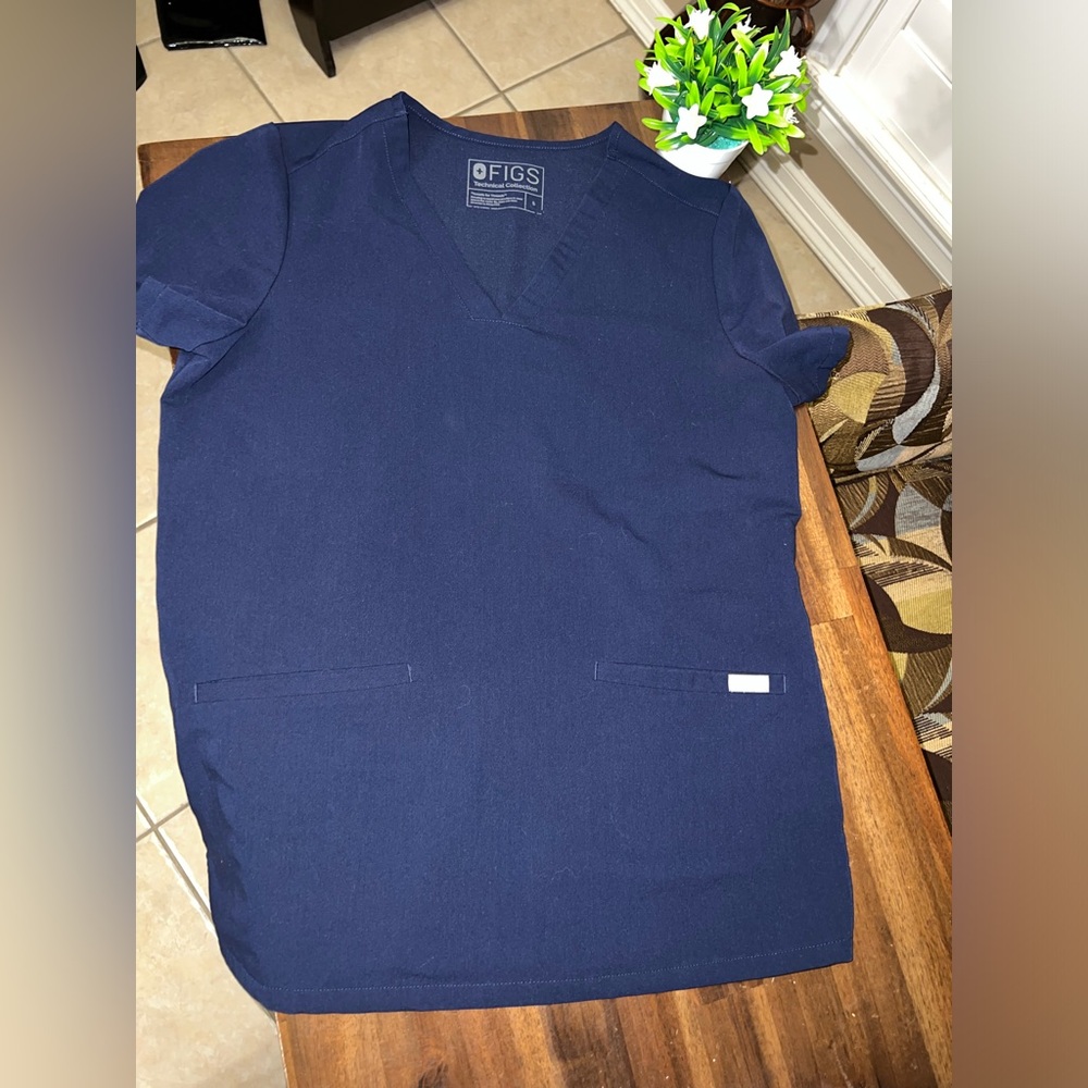 Figs Technical Collection Clothing Scrubโ Casma Top Size S